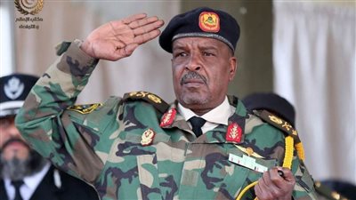 قذاف الدم ناعياً رفيق السلاح: سيأتي يوماً يعرف الناس 