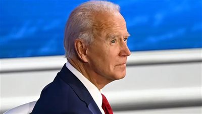 بايدن يتقدم على ترامب بفارق 10 نقاط في استطلاع رأي جديد
