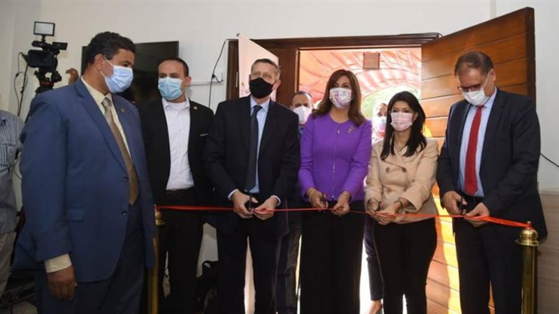 وزيرتا الهجرة والتعاون