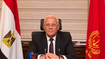 محافظ بورسعيد يشيد بمقترح تطوير المدخل الجنوبي بحي الضواحي