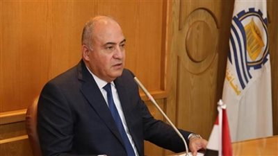 محافظ قنا يشيد بدور الأكاديمية الوطنية للتدريب في الإعداد الجيد للشباب