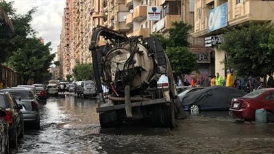 كسر مفاجئ بماسورة مياه بسموحة