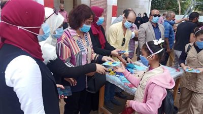 بدء إطلاق الحملات التوعوية حول مخاطر فيروس كورونا بمدارس المنيا