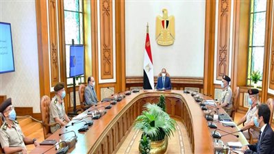 الرئيس السيسي يتابع الموقف الإنشائي بالعاصمة الإدارية