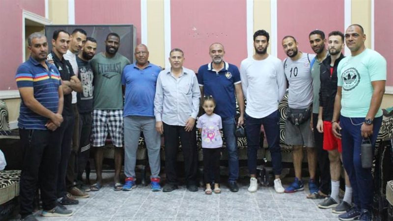 فريق الطائرة بنادي