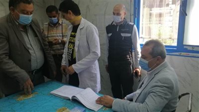 وكيل صحة الدقهلية يتفقد الوحدة الصحية بميت أبو الحارث