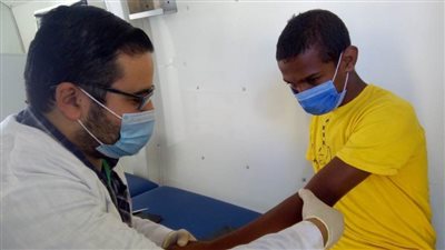 الكشف والعلاج لـ1092 مواطن في قافلة طبية بالفشن