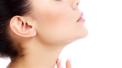 8 حالات تستدعي شد الوجه والرقبة.. تعرف عليها