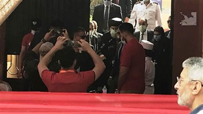 البابا تواضروس الثاني يدلي بصوته في انتخابات مجلس النواب