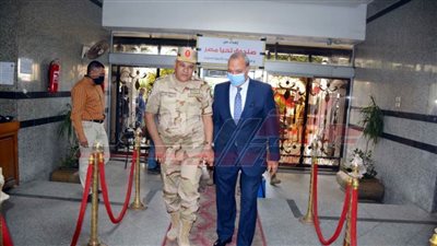 محافـظ القليوبية ومساعد وزير الدفاع يتابعان انتظام سير الانتخابات