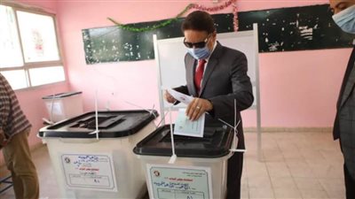 رئيس الأعلى للإعلام عقب الإدلاء بصوته: مجلس النواب القادم هو 