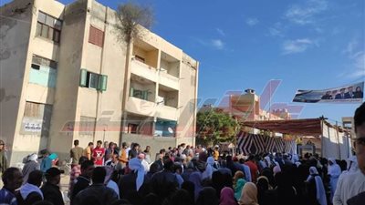 محافظ شمال سيناء يؤكد زيادة الإقبال على لجان الانتخابات