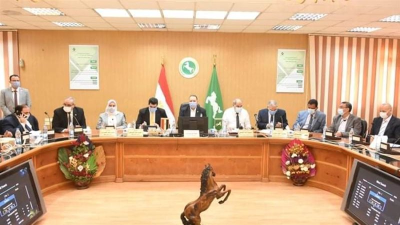 محافظ الشرقية يترأس