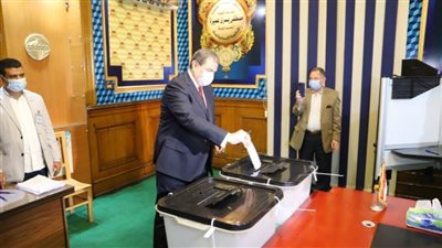 سعفان يدلي بصوته في انتخابات النواب ..ويؤكد: المشاركة في الاستحقاق الدستوري واجب وطني