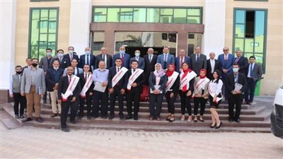 رئيس وكالة الفضاء: مصر تمتلك الخبرات والكفاءات في تصنيع ونقل تكنولوجيا الأقمار الصناعية