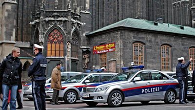 الشرطة في النمسا تقتحم 60 موقعًا لجماعة الإخوان الإرهابية وحركة حماس 