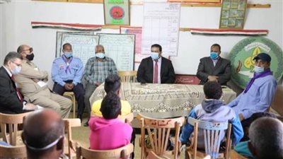 وكيل تعليم الوادي يشارك دورة صقل المهارات الكشفية للمعلمين والطلاب