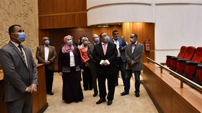  وزيرة التضامن الاجتماعي تتفقد مجمع الفنون بجامعة حلوان