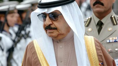 رئيس البرلمان العربي يعزي قيادة وشعب البحرين في وفاة رئيس الوزراء