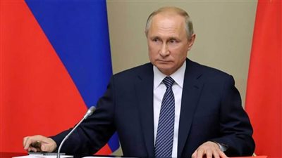 روسيا تقرر إغلاق بعثتيها التجاريتين في أوكرانيا وليتوانيا