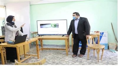 دورات تدريبية لمعلمى التعليم الفنى بالوادى الجديد على مهارات المنصة التعليمية 