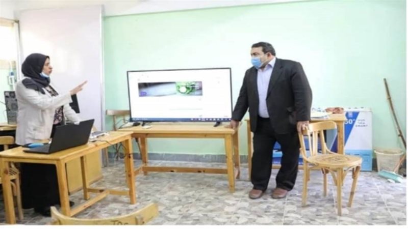 وكيل التعليم يتابع