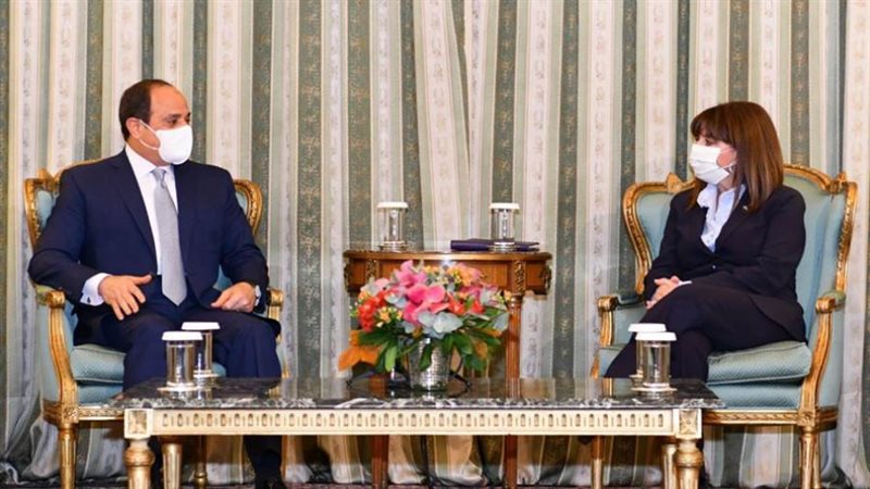 الرئيس السيسي يلتقي