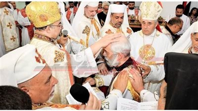 بدء مراسم تجليس مطران المنيا للأقباط الكاثوليك.. صور