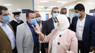 وزيرة الصحة تتفقد وحدة طب أسرة وادي تال بجنوب سيناء
