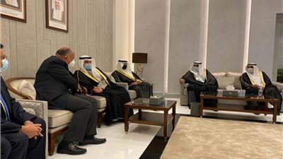 وزير الخارجية يصل إلى الكويت في زيارة رسمية لمدة 3 أيام