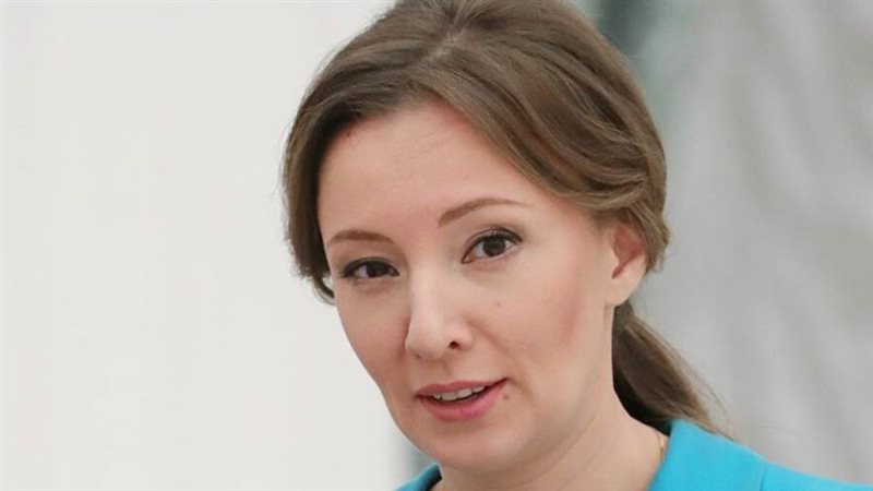 آنا كوزنتسوفا