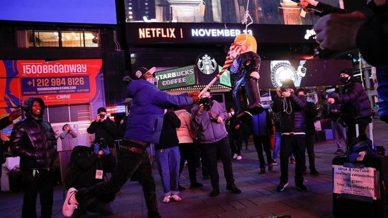 مسرحية الانتخابات