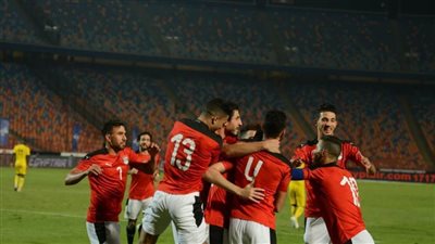 بعثة منتخب مصر تصل توجو والسفير في الاستقبال