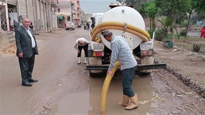  طوارئ بكفر الشيخ لرفع مياه الأمطار 