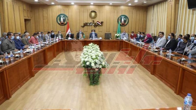 اجتماع محافظ المنوفية