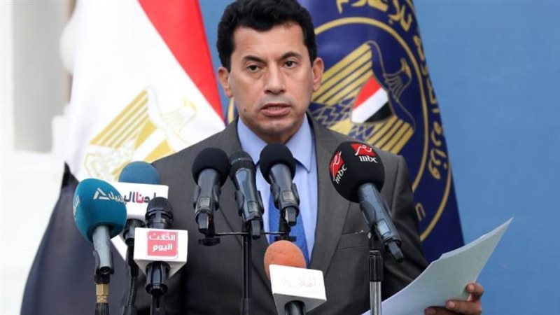 د. أشرف صبحى