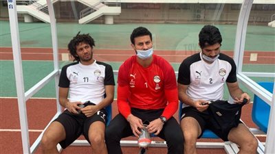 تفاصيل مكالمة وزير الرياضة ومحمد فضل بعد إصابة الننى