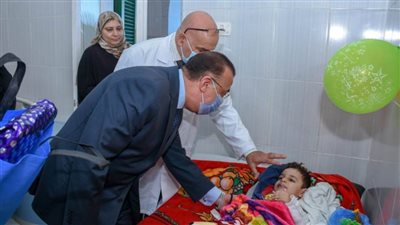 محافظ الإسكندرية يزور مستشفى الطلبة سبورتنج