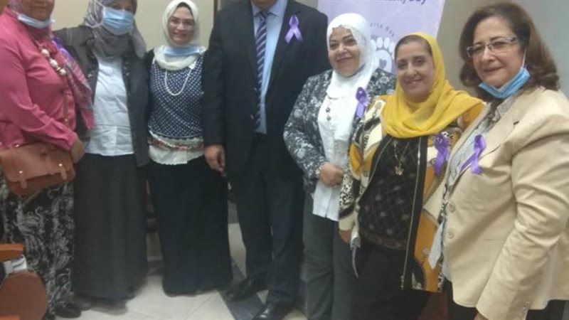 أساتذة الأطفال يحتفلون