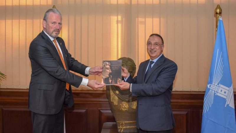 محافظ الإسكندرية