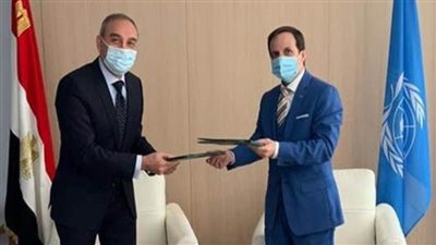 القنصل العام المصري في نيويورك يوقع بروتوكولاً لاسترداد جدارية فرعونية