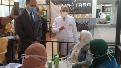 رئيس جامعة دمنهور يفتتح برنامج صحة و سلامة الغذاء