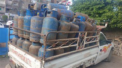 ضبط سيارة محملة بأنابيب البوتاجاز بـ