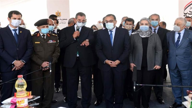 رئيس الوزراء يتفقد