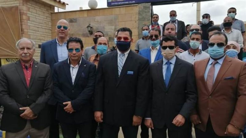 وزير الشباب والرياضة