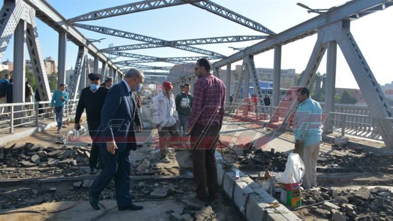 الهجان يتفقد الأعمال