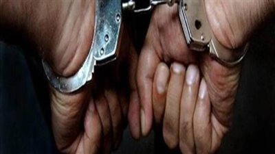 القبض على متهم ينصب على المواطنين بزعم قدرته على إلحاقهم للعمل بالخارج 