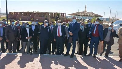 وفد من الجامعات المصرية يزور محافظة الوادي الجديد