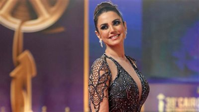 مسلسل إلا أنا اول السطر.. ماذا دار في أولى حلقات 