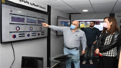 وزيرة التخطيط تتفقد جناح الوزارة بمعرض القاهرة الدولي للاتصالات 2020